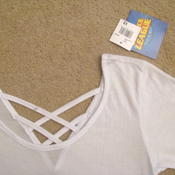 SUPER HEROES Long Sleeve Graphic Tee NEW Womens Size Small White - Picture 5 of 8